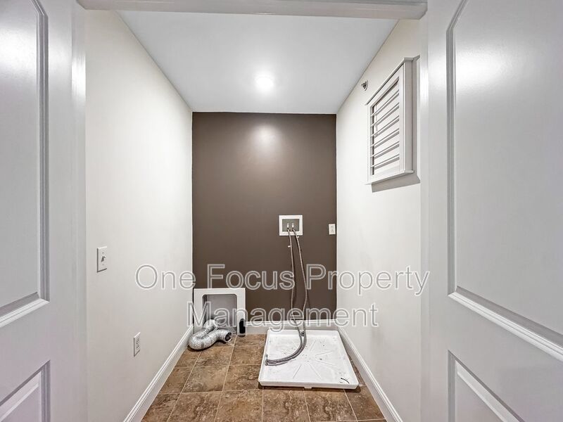 Stunning and Upscale 3BR/3.5BA Townhome - Close to GMC campus! property image