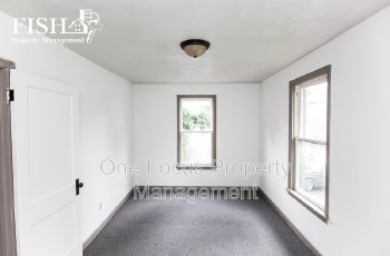 Nice 2BR/1BA - $895/Month - SOME UTILITIES INCLUDED! property image