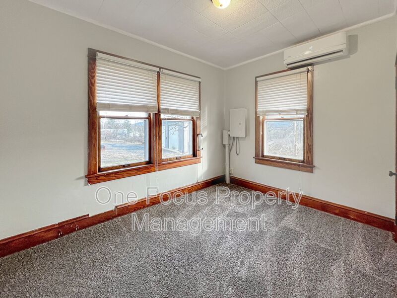Cozy and Unique 2BR/1BA - 2 pets under 50# welcome! property image