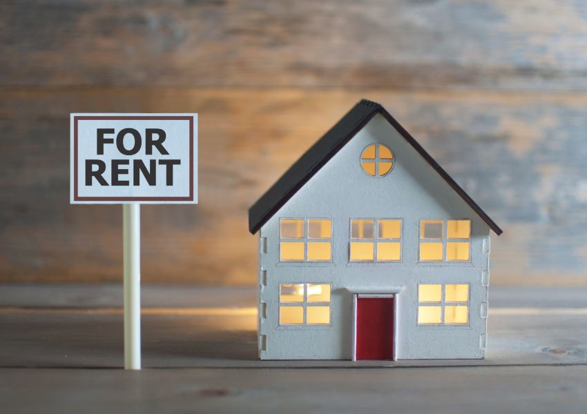 paper-home-with-for-rent-sign